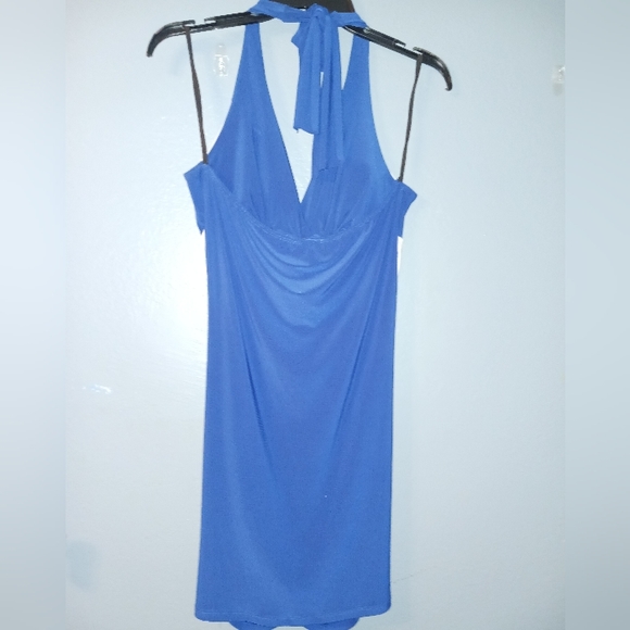 Dress - Picture 5 of 6